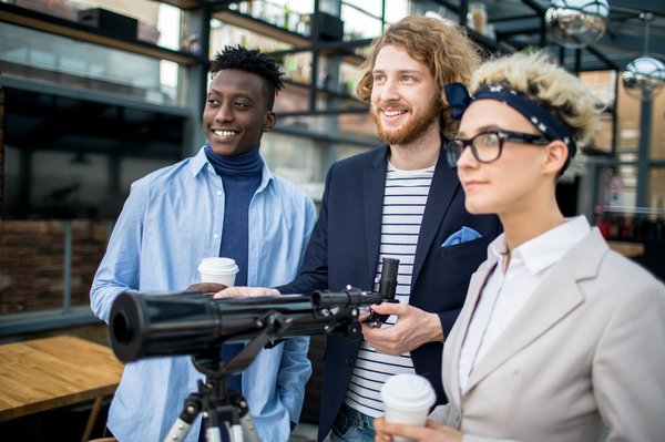 Comment organiser un camping pour observer les aigles en montagne?